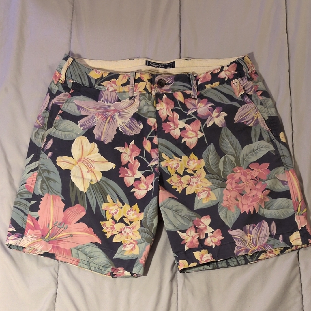A&F Floral Shorts (33)